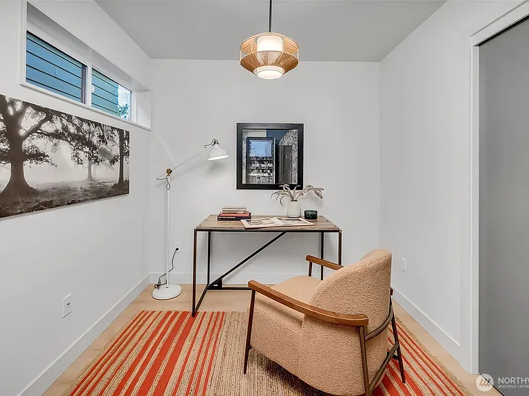 4409 S Holly St — Photo 10