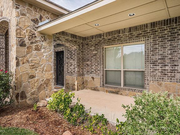2nd image of 6406 Glenwood Dr