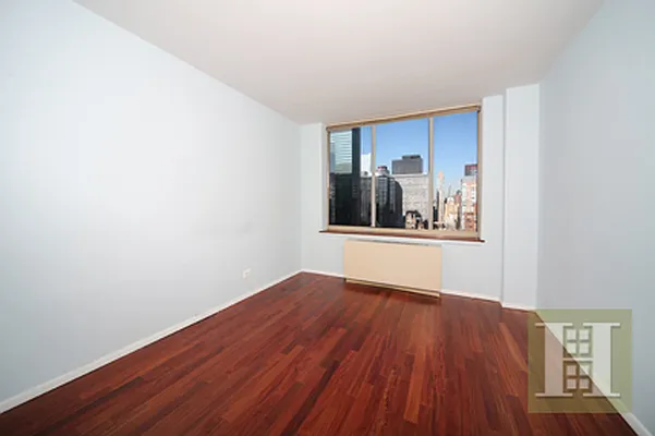 Rented by Halstead Real Estate | media 5