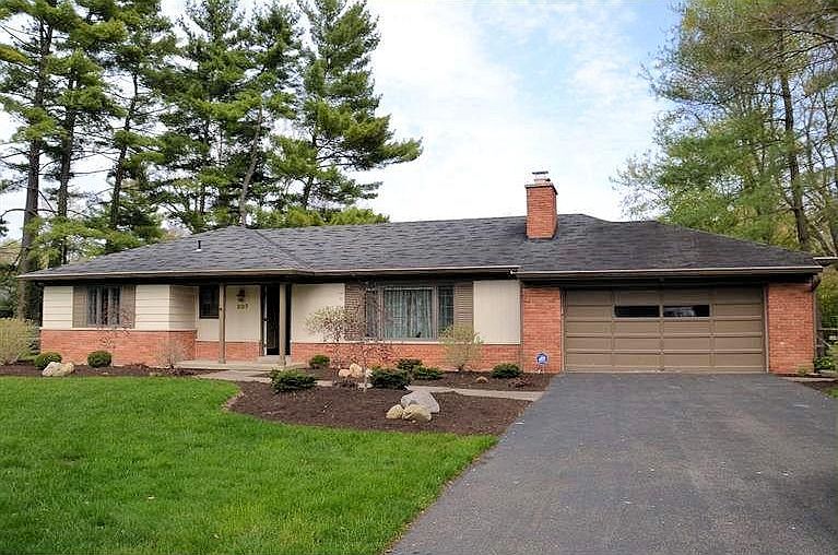 1st image of 807 Poplar Ave
