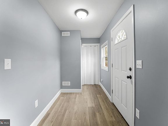 4th image of 118 Canary Rd