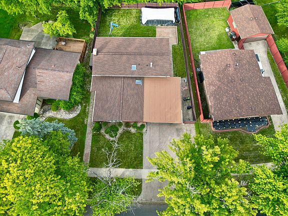 3rd image of 343 W Arquilla Dr
