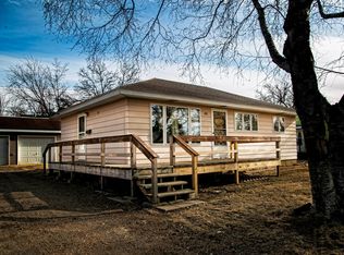 304 Dorchester Dr, Hoyt Lakes, MN 55750