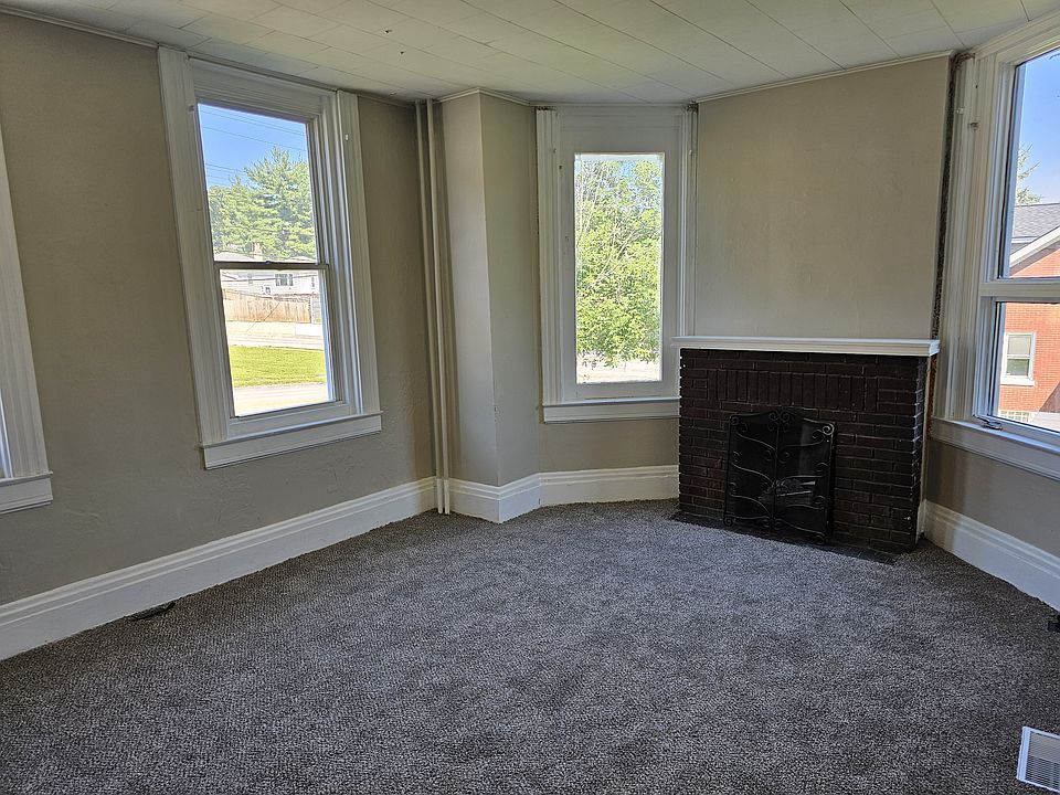 1st image of 2101 Monmouth St #1