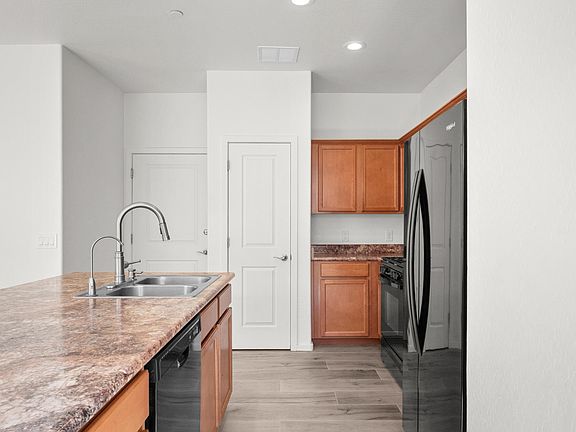 4th image of 1735 PINON Drive