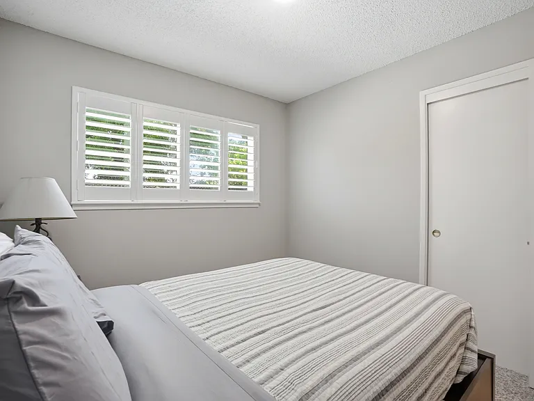 4657 Brenda Cir — Photo 33
