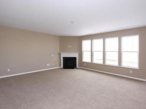 5th image of 4150 Ginkgo Ct