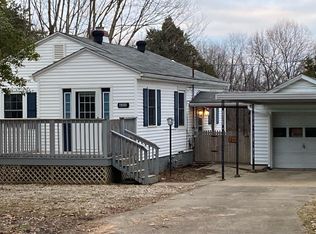 6100 Hogue Rd, Evansville, IN 47712