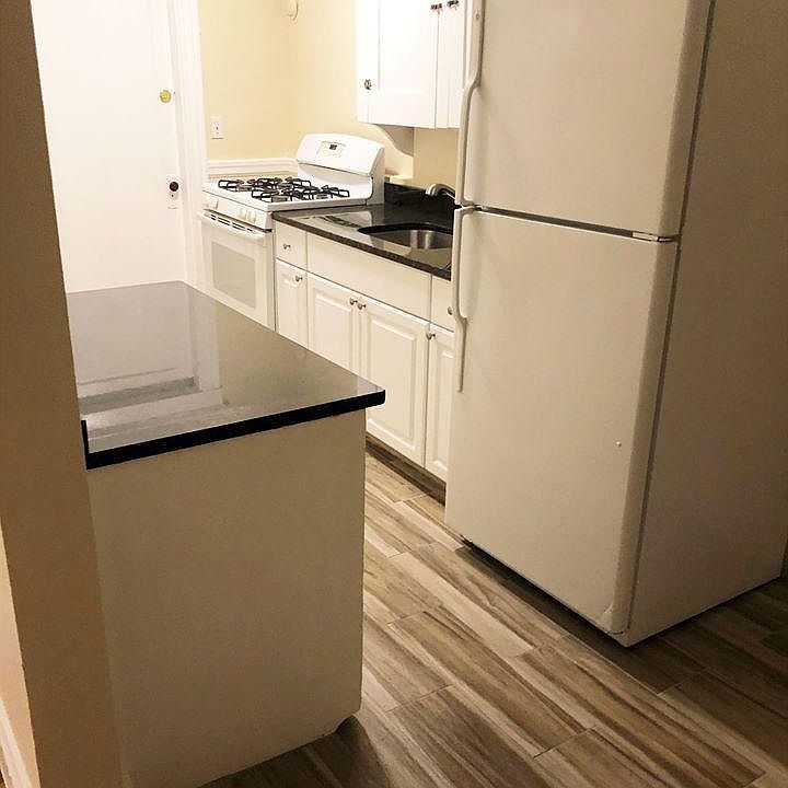 1st image of 230 Lafayette St #8