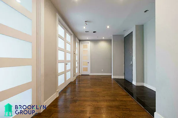 Rented by Brooklyn Group | media 4