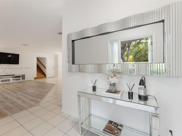 7920 SW 132nd St, Pinecrest, FL 33156