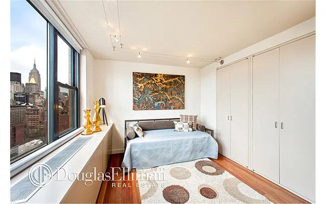 Sold by Douglas Elliman | media 25