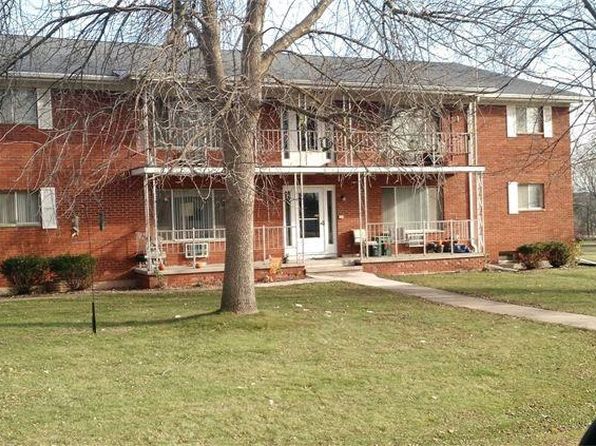 610 Hawthorne Dr APT 103