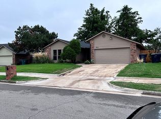 7812 Maehs Cir, Oklahoma City, OK 73162