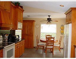 4th image of 4916 NW 50th St