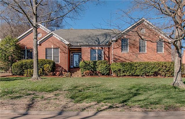 1st image of 400 Arlington Pl