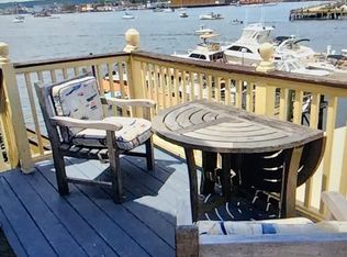 8 Norwood Ct, Gloucester, MA 01930