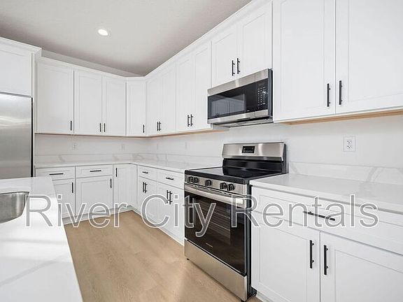5th image of 7596 Silver Sands Rd