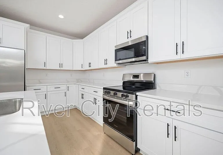 7596 Silver Sands Rd — Photo 5