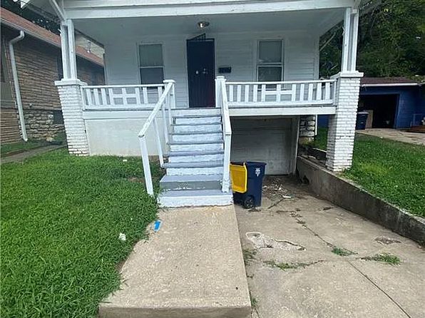 2533 Poplar Ave