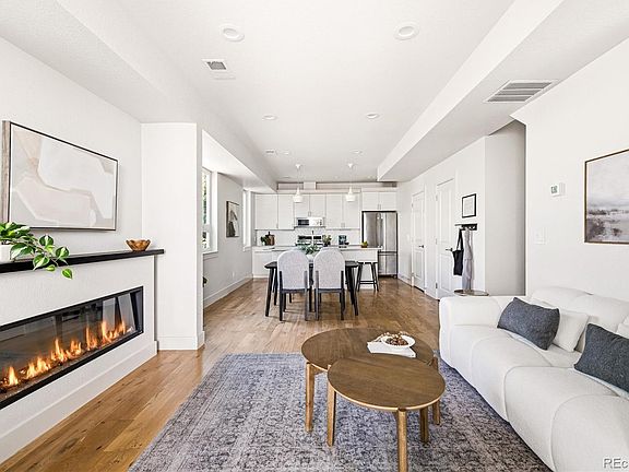 5th image of 4475 E Warren Avenue