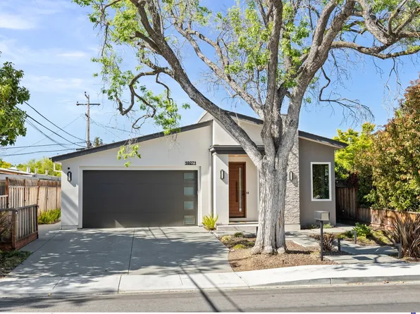 10271 Menhart Ln, Cupertino, CA 95014