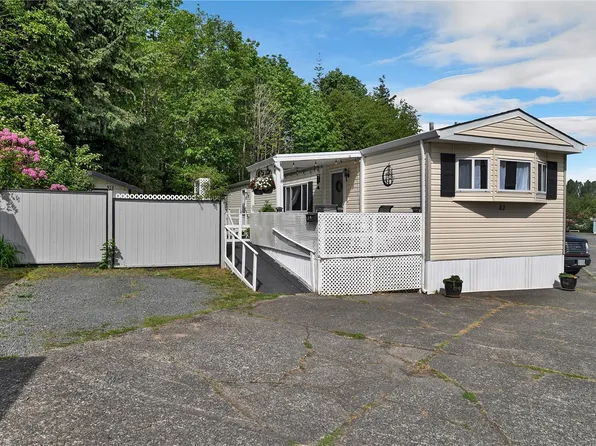 951 Homewood Rd #82, Campbell River, BC V9W 3N7