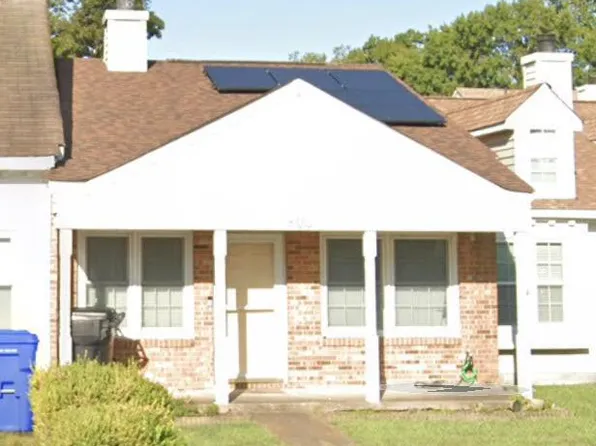 805 Chalk Ct, Virginia Beach, VA 23462