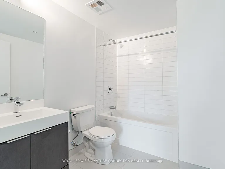 3100 Keele St #423 — Photo 14