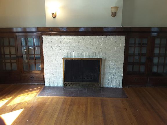 2nd image of 4100 N Guilford Ave
