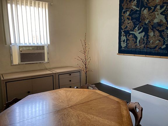 2nd image of 1433 N Martel Ave #5