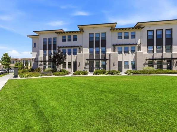 1010 Goldenstar Pl, San Jose, CA 95131