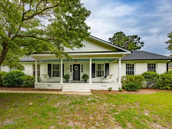 226 Star Hill Drive, Cape Carteret, NC 28584