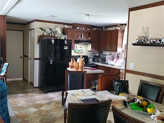 3rd image of 4416 Todd Ave