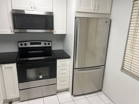 4th image of 10501 W Broward Boulevard #307
