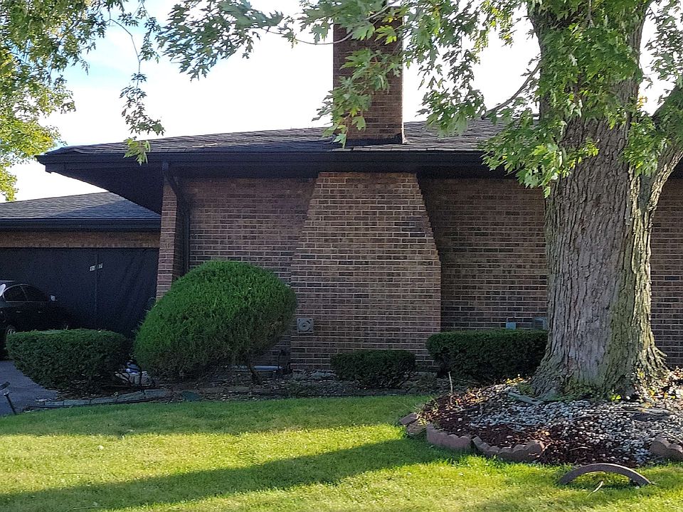 1st image of 1337 E 167th St