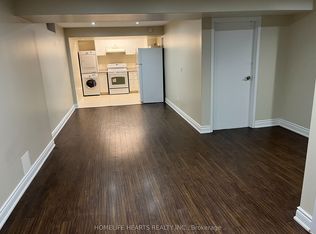 712 Kaiser Dr, Mississauga, ON L5W 1E4