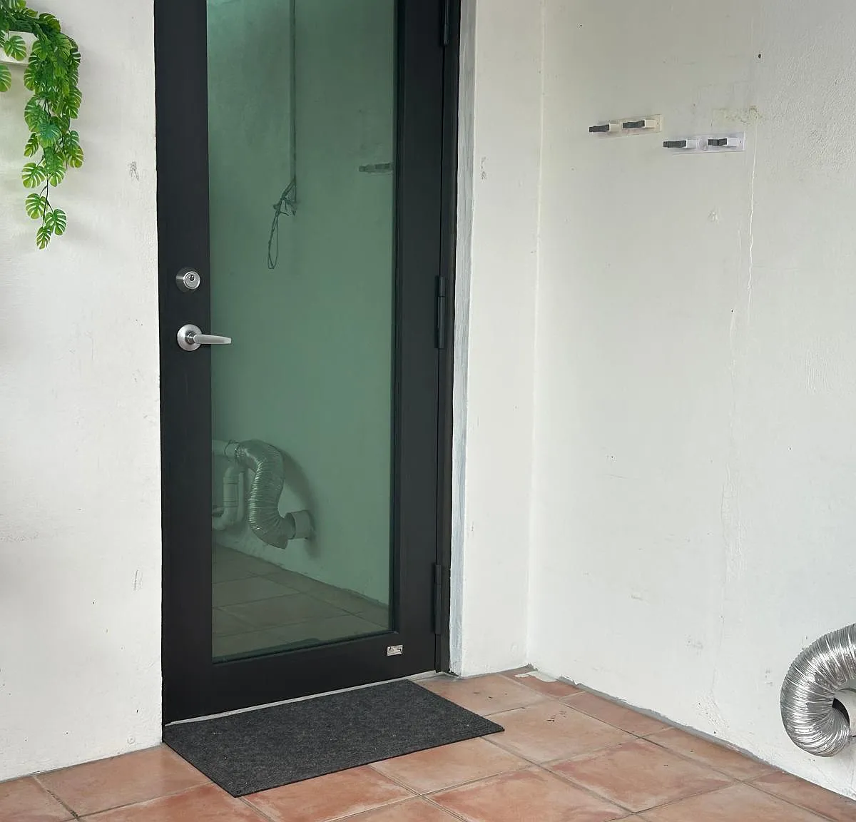 1 bed, $1,300 — Photo 4