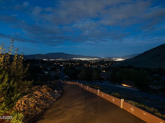 5th image of 6 Canyon Dr
