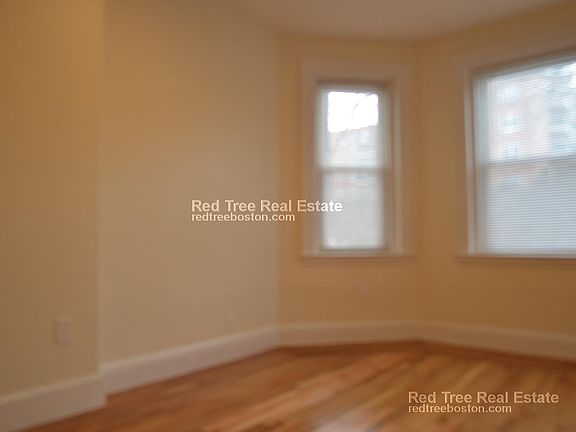4th image of 1801 Beacon St 6 Brookline Ma 02445 #6AB