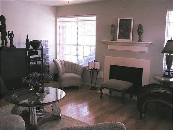 4th image of 111 Water Oak Dr