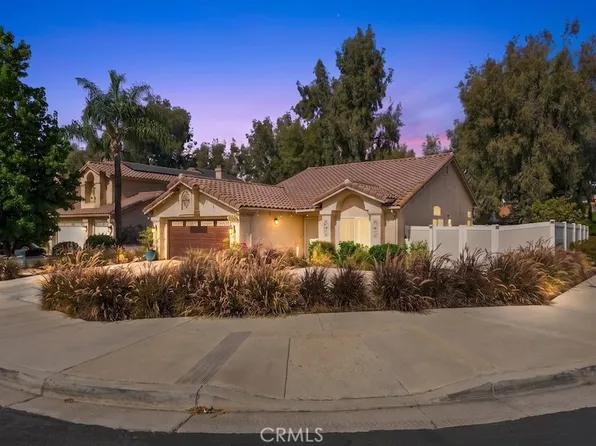 39257 Via Sonrisa, Murrieta, CA 92563
