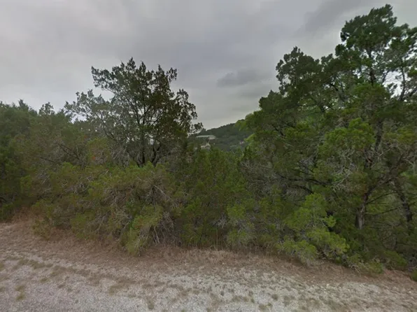 6903 Live Oak Cir, Lago Vista, TX 78645