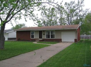 205 Earl St, Walbridge, OH 43465