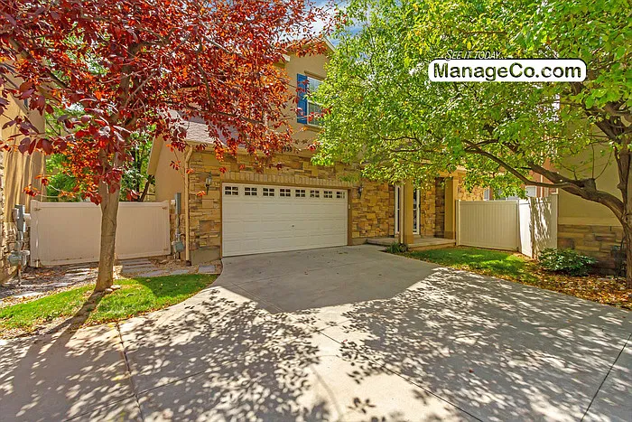 3 bed, 2.5 bath, 1430 sqft, $2,250 — Photo 1