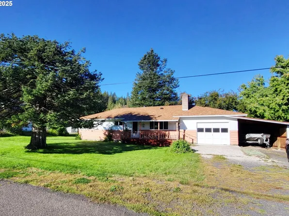 306 S Alder St, Wallowa, OR 97885