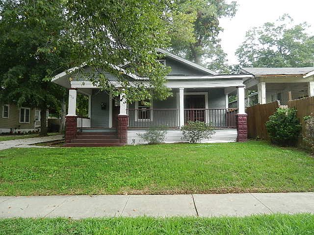 1st image of 426 Columbia St