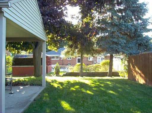 5th image of 2506 Maplewood Ave