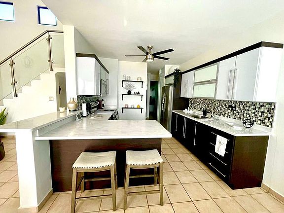 2nd image of 904 Cond Palma Dorada