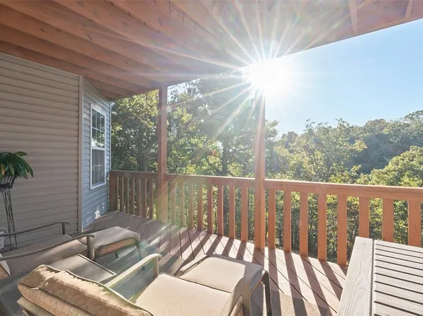 26 Hessle Cir, Bella Vista, AR 72714